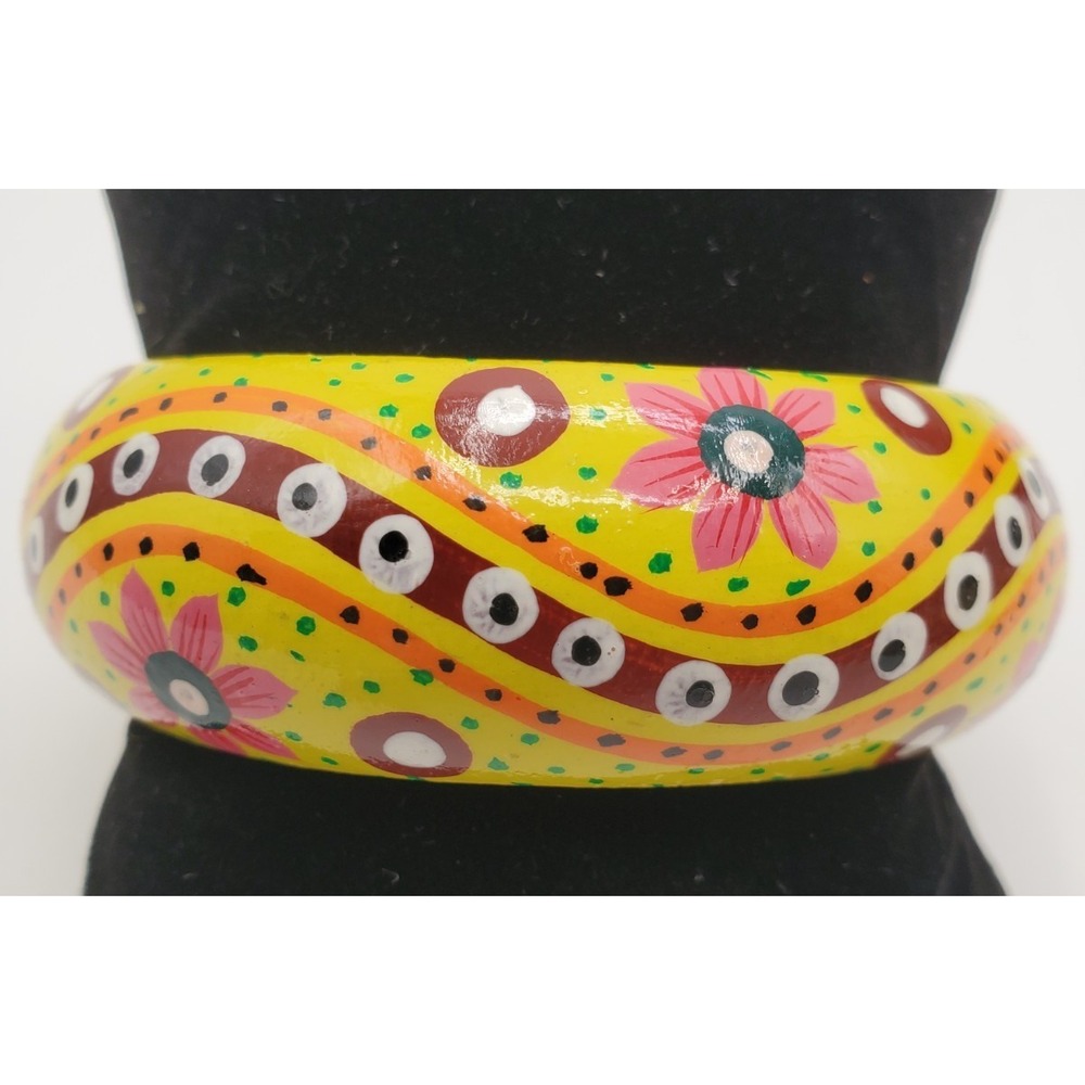 Vtg 1960s Plastic Hippy Flower Power Bangle Bracelet